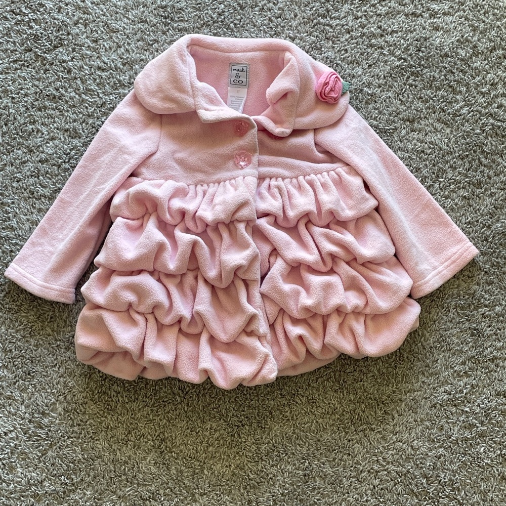 2t Mac & Co pink ruffled coat